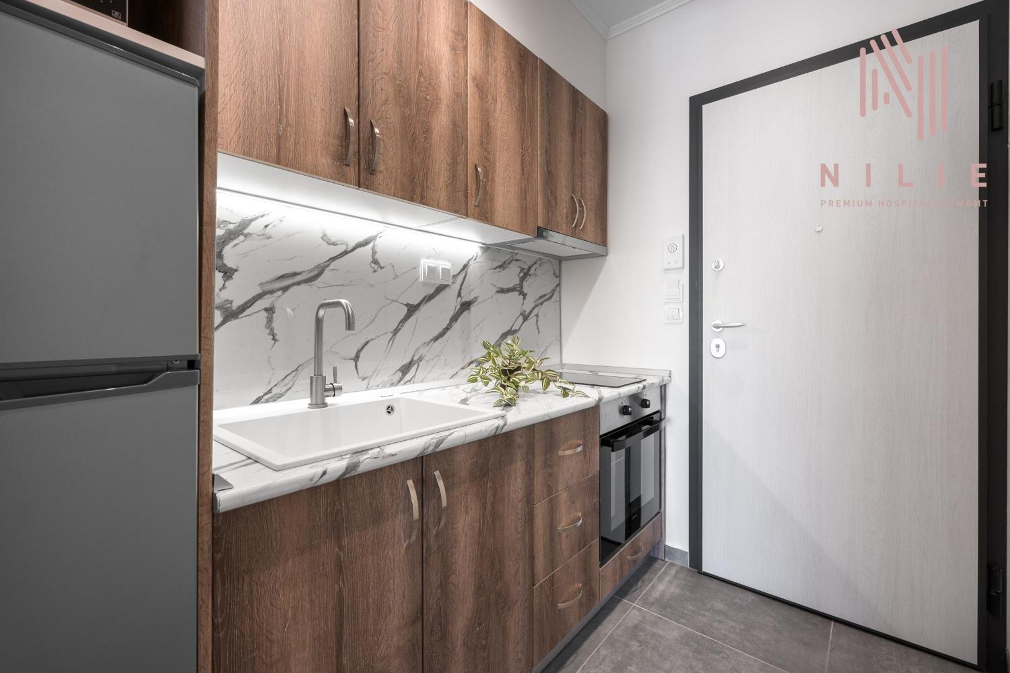 V1 Penthouse, Nilie Hospitality Mgmt Apartment Thessaloniki Exterior photo