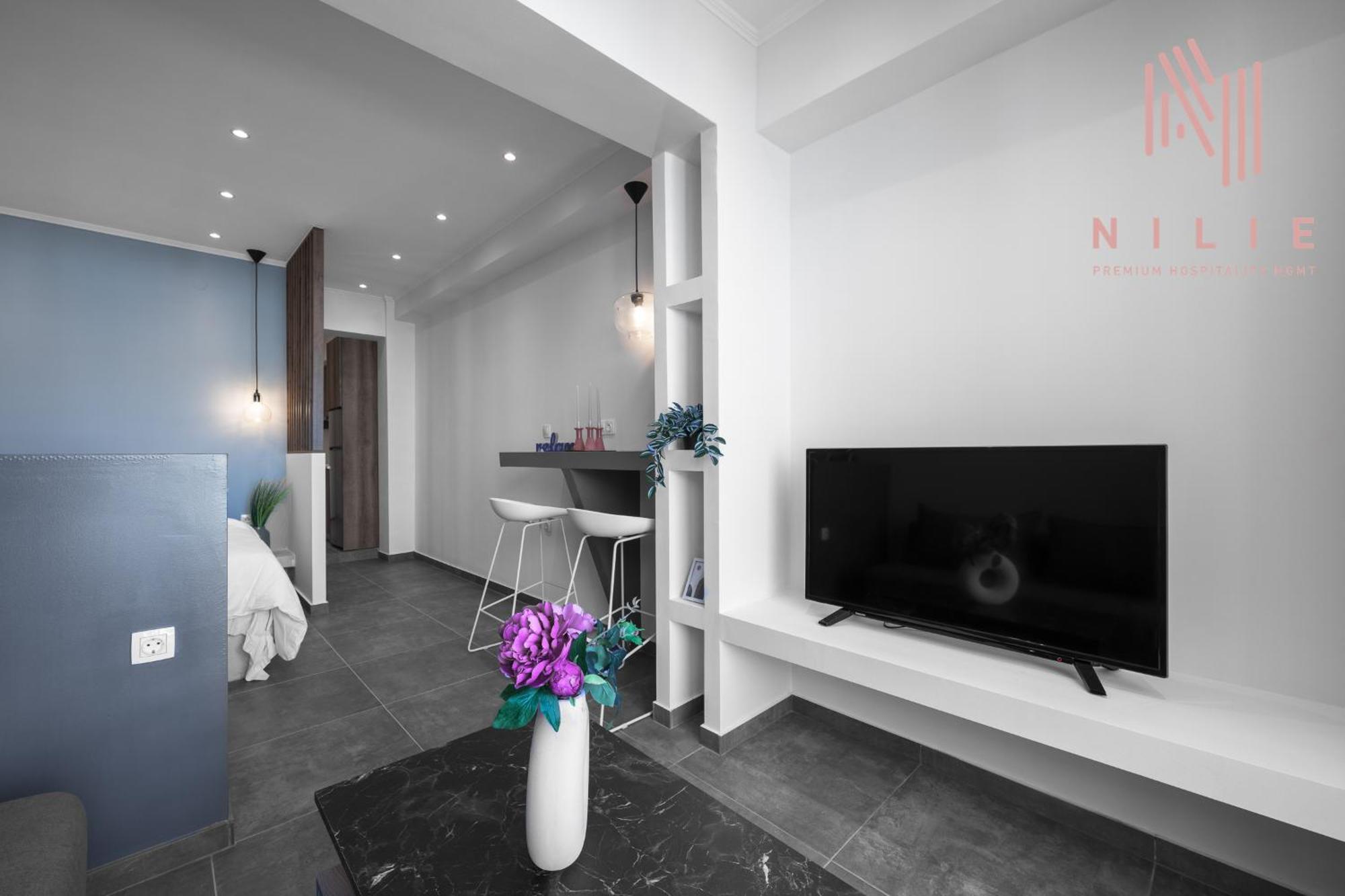 V1 Penthouse, Nilie Hospitality Mgmt Apartment Thessaloniki Exterior photo